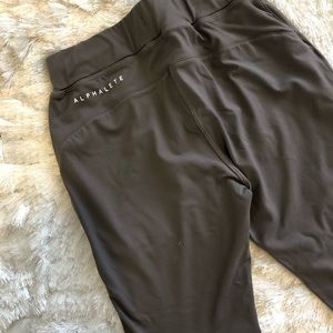 Alphalete joggers